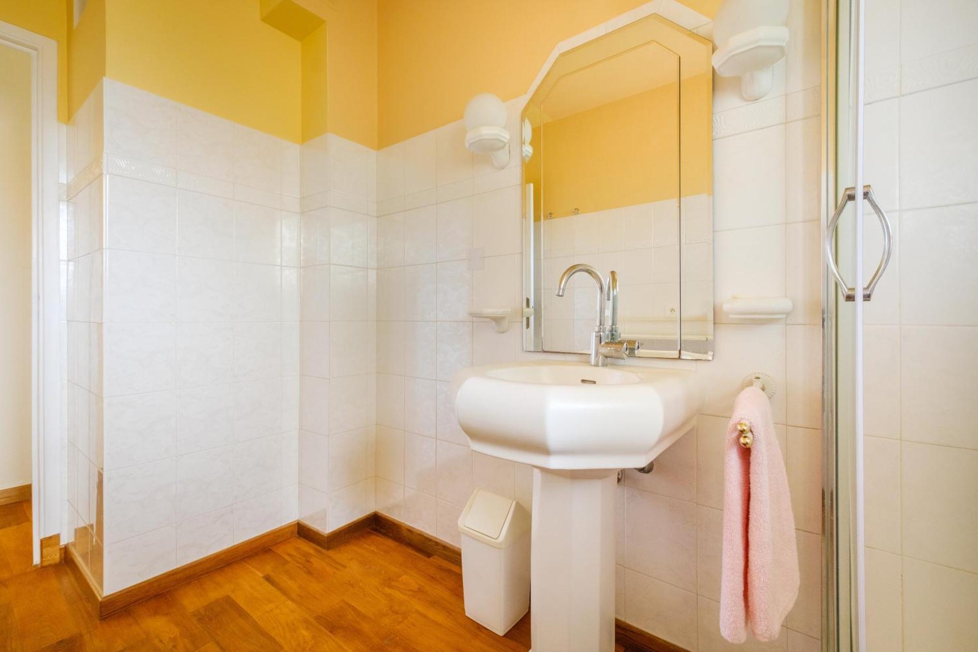 Apartment Saint-charles Nice